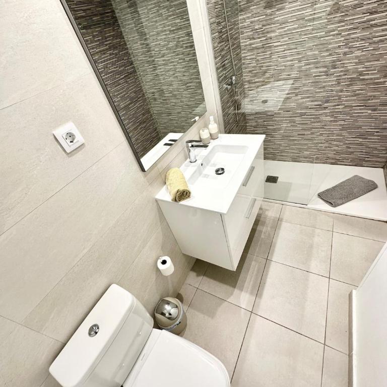 Chocolate Brownie Piscina, Terraza, Planta baja, parking y WIFI - Apartamento - 16