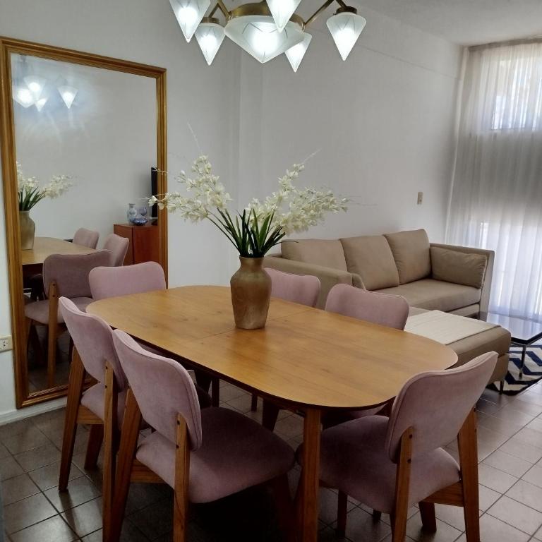 Estilo y confort en San Nicolás - Apartamento de 2 dormitorios - 1