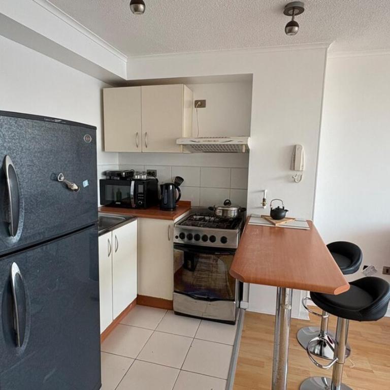 Depto Cercano al centro con estacionamiento - One-Bedroom Apartment - 3