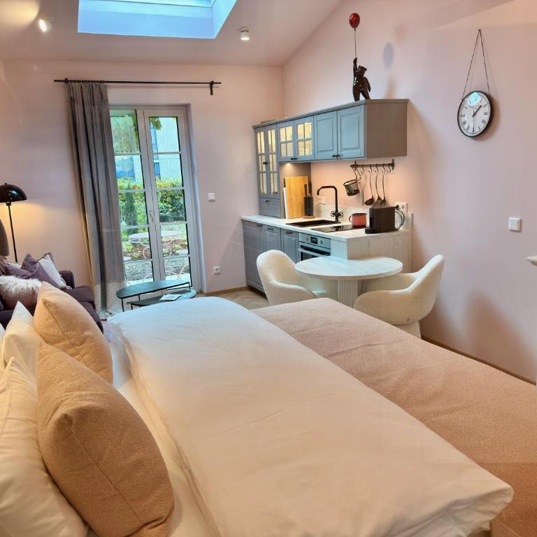 Villa Wickenburg - Studio with Terrace - 3