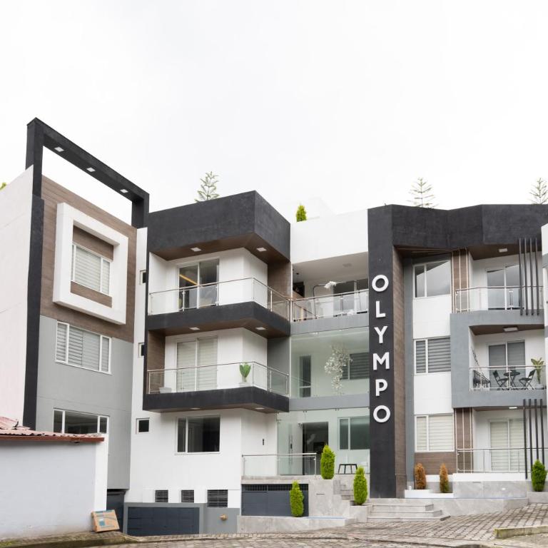 Lujoso departamento en Baños de Agua Santa - Two-Bedroom Apartment - 8