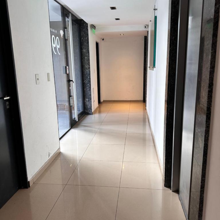 Departamento premium con balcón, vista y atardeceres - Apartamento de 1 dormitorio - 10