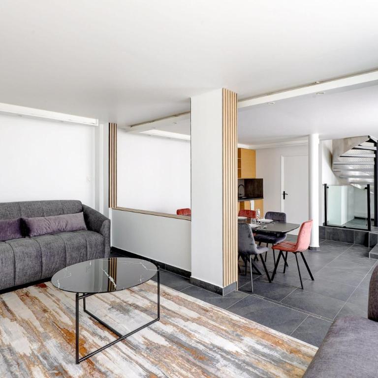 Charming Duplex Apartment with AC near Picpus - Apartamento - 1