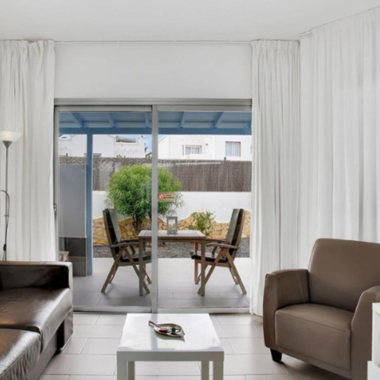 Apartamentos LIVVO Mar Azul - Adults Only - Bungalow - 3