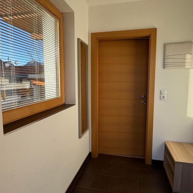Ferienwohnung Eichenspaziert - Apartment mit 1 Schlafzimmer und Dusche - 2