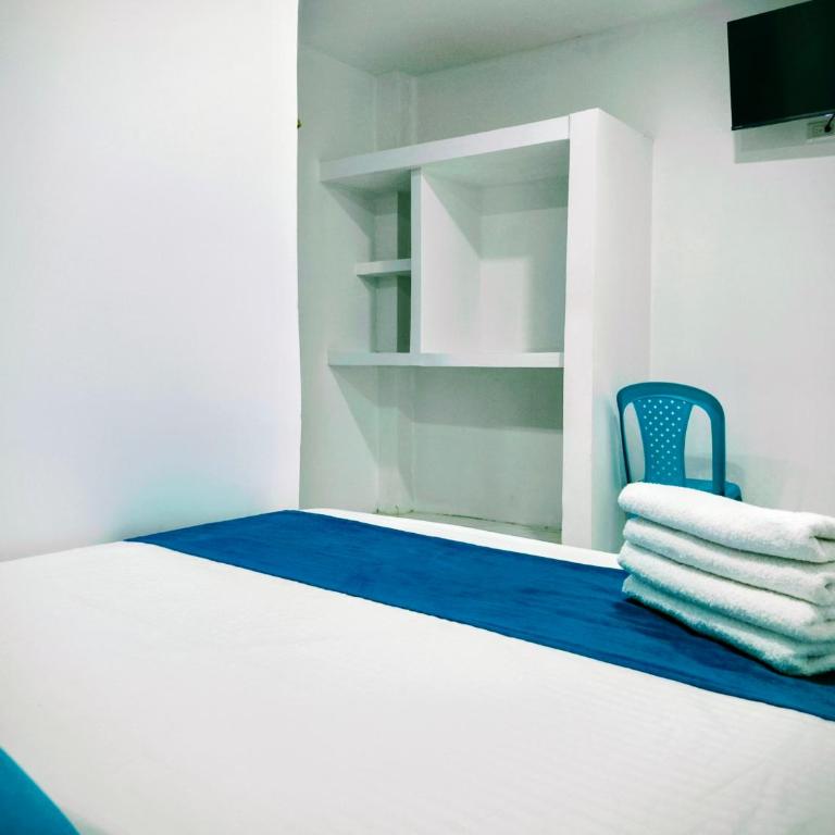 Hospedaje Torices Cartagena - Deluxe Room (2 Adults + 1 Child) - 7