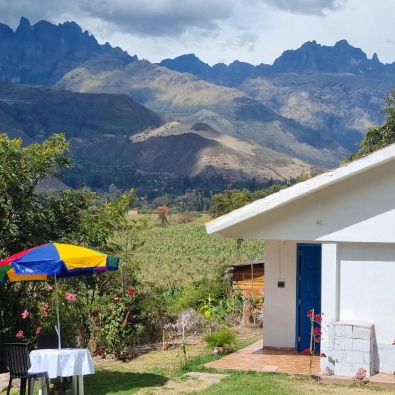 Cottage in nature in Sacred Valley with mountain views - One-Bedroom House - 1