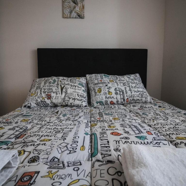 Exclusivo Departamento con Vista Panorámica al Mar a Solo 50 Metros de la Playa - Apartamento de 2 dormitorios - 9