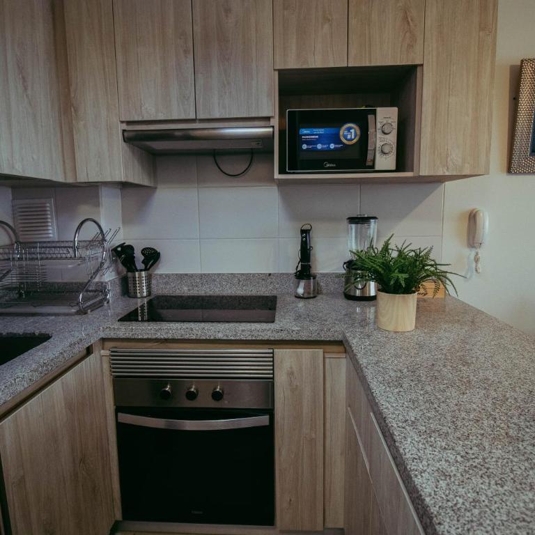 Exclusivo Departamento con Vista Panorámica al Mar a Solo 50 Metros de la Playa - Apartamento de 2 dormitorios - 7