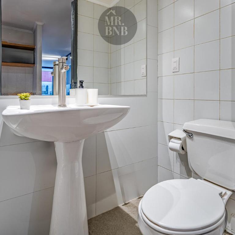 Ebro Apartments by Mr BnB - Two-Bedroom Apartment - 5