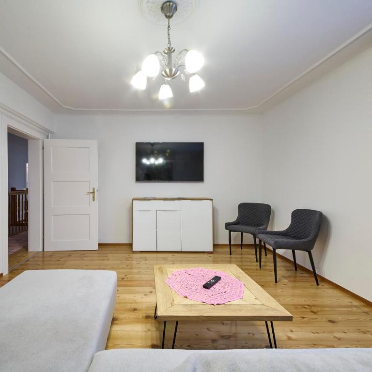 Ferienwohnung Salzafeld - Apartment mit Gartenblick - 8
