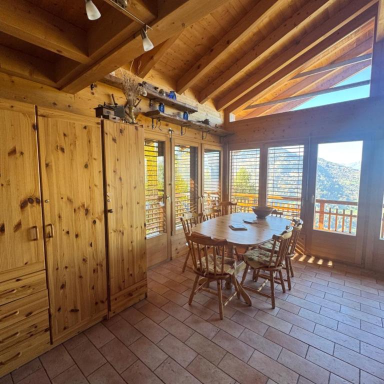 Chalet Les Brantes, refuge atypique a Veysonnaz - Chalet - 14