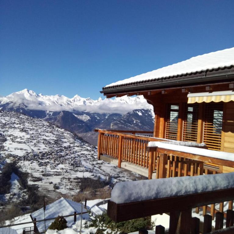 Chalet Les Brantes, refuge atypique a Veysonnaz - Chalet - 2