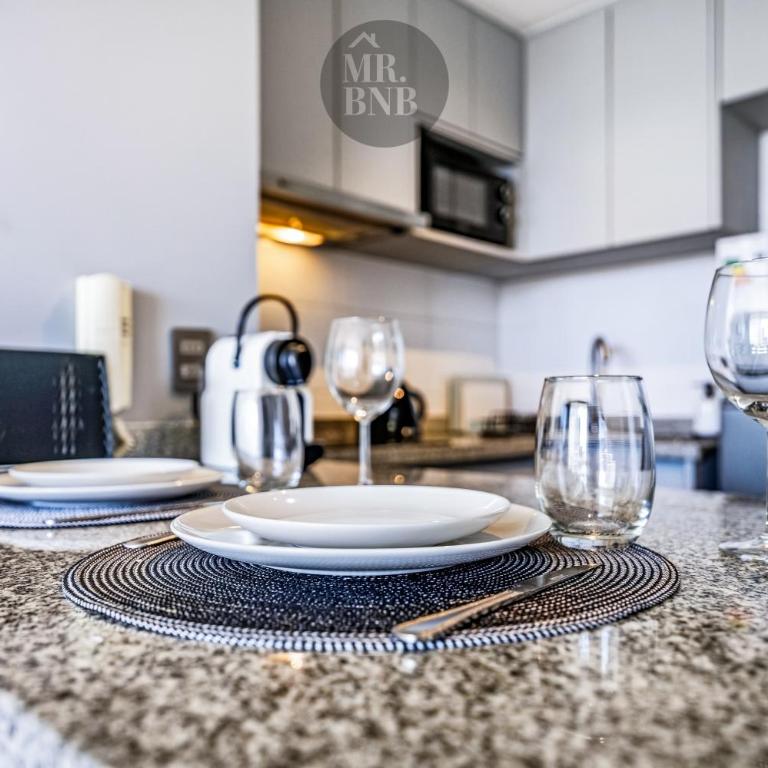 Emilio Vaisse Apartments by Mr BnB - Two-Bedroom Apartment - 14