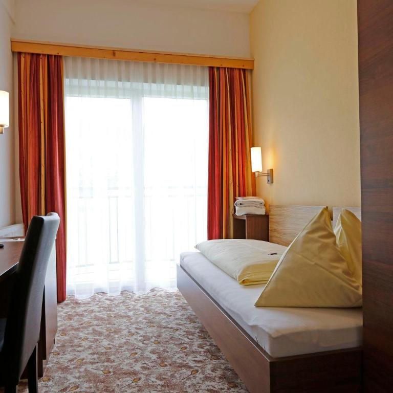 Premium Wanderhotel Steirerhof - Einzelzimmer mit Dusche - 10