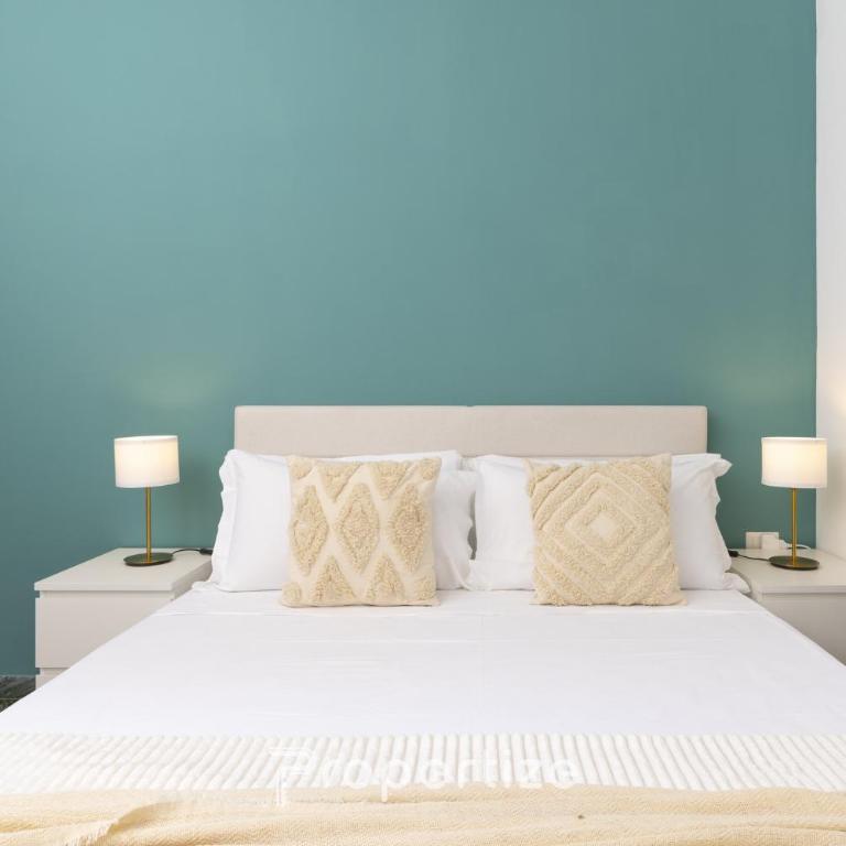 Central Cagliari by Propertize - Appartamento con 1 Camera da Letto e Balcone - 3