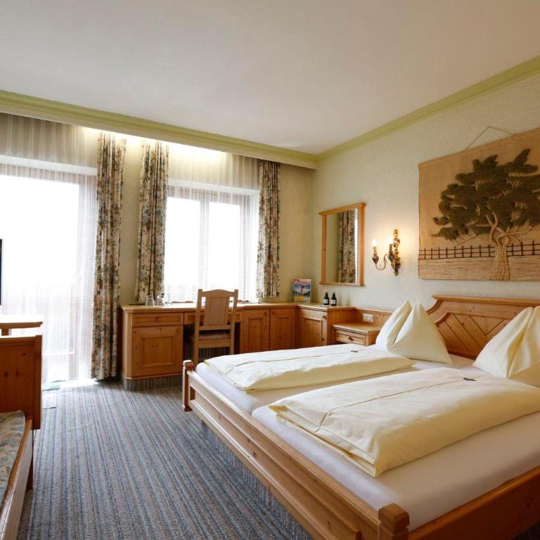 Premium Wanderhotel Steirerhof - Doppelzimmer mit Dusche - 5