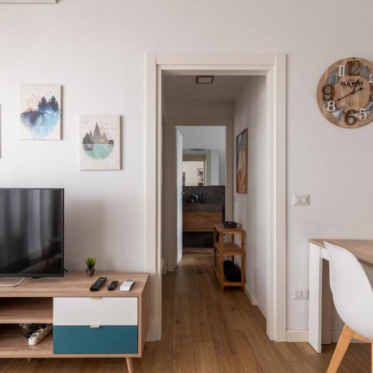 Appartamento con terrazzo sui tetti milanesi - Appartamento con 1 Camera da Letto - 1