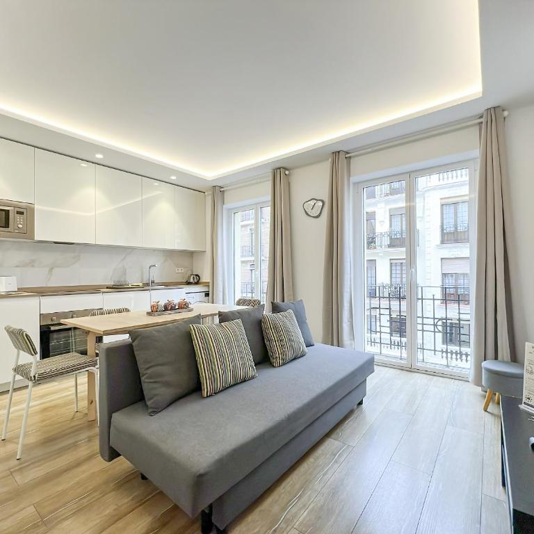 Piso luminoso2H/2B Barrio Salamanca Berlany España - Two-Bedroom Apartment - 1
