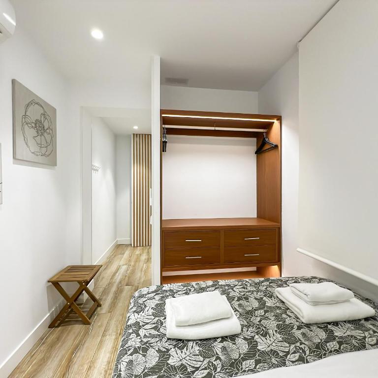 Piso luminoso2H/2B Barrio Salamanca Berlany España - Two-Bedroom Apartment - 5