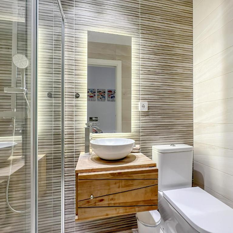 Piso luminoso2H/2B Barrio Salamanca Berlany España - Two-Bedroom Apartment - 4
