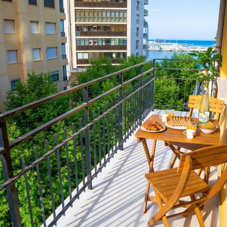 Cozy 4BR Apt • Sea views • Denia Port • WIFI • A/C - Apartamento de lujo de 4 dormitorios - 8