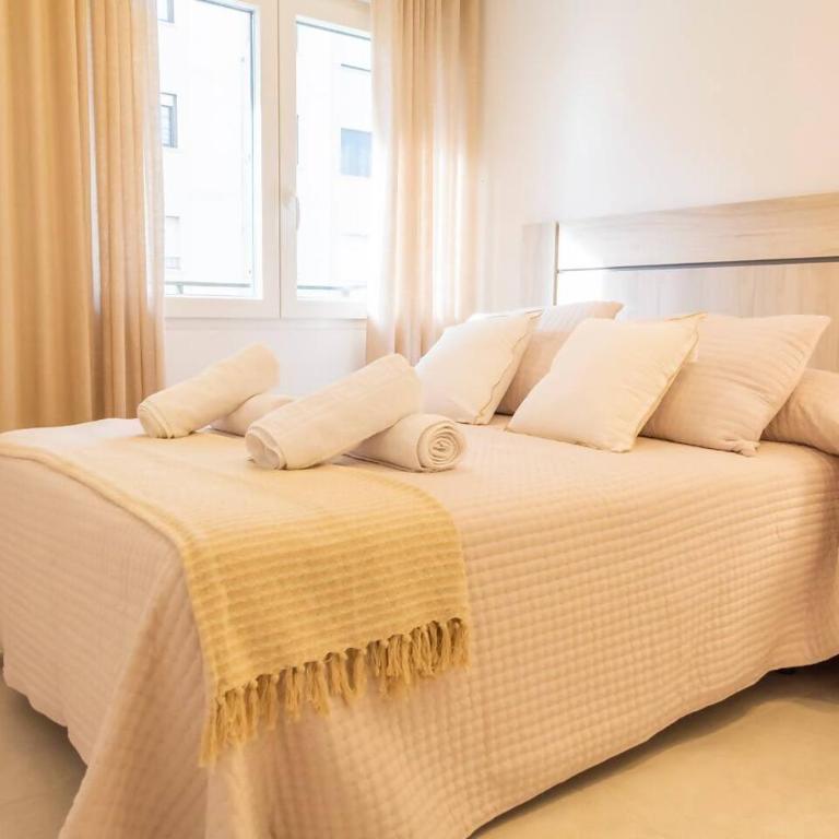 Cozy 4BR Apt • Sea views • Denia Port • WIFI • A/C - Apartamento de lujo de 4 dormitorios - 9