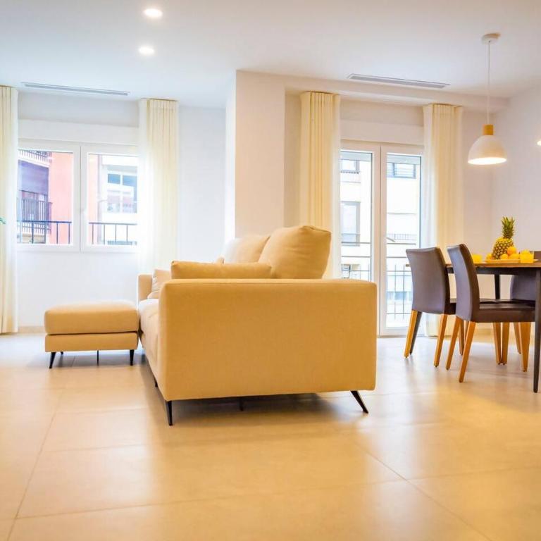 Cozy 4BR Apt • Sea views • Denia Port • WIFI • A/C - Apartamento de lujo de 4 dormitorios - 11
