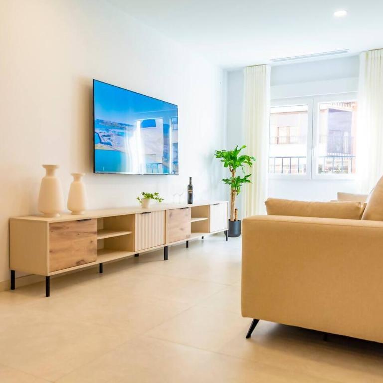 Cozy 4BR Apt • Sea views • Denia Port • WIFI • A/C - Apartamento de lujo de 4 dormitorios - 13
