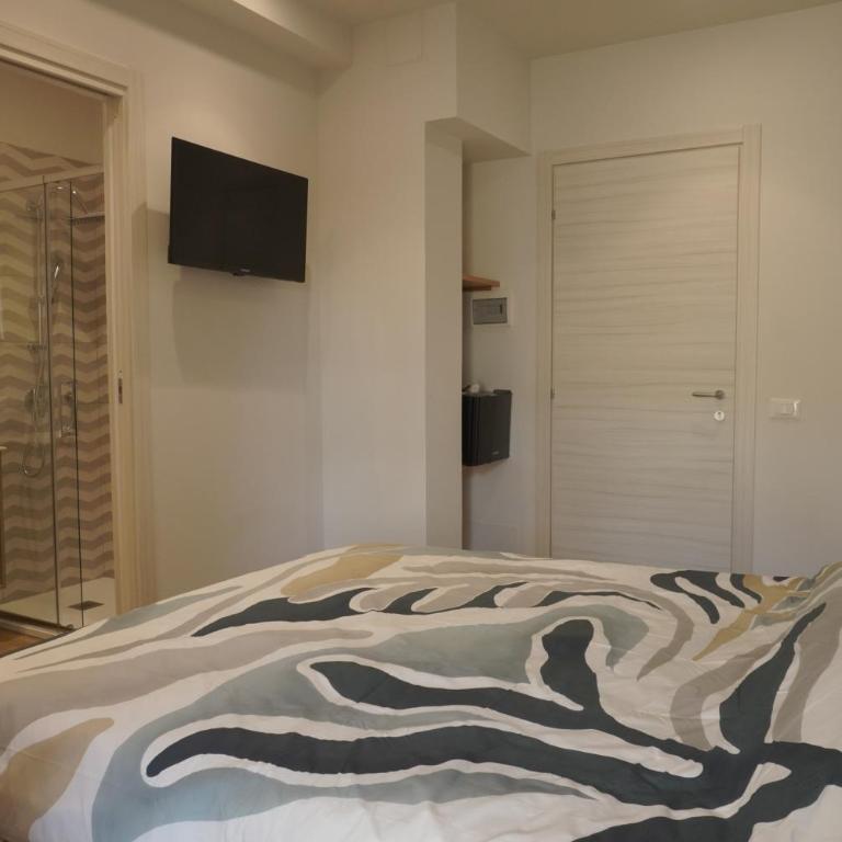 Le Stanze del Massimo - Double Room with Private Bathroom - 5