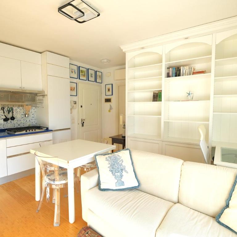 Stej Palace PIAZZA CARDUCCI con garage - Appartamento con 1 Camera da Letto - 13