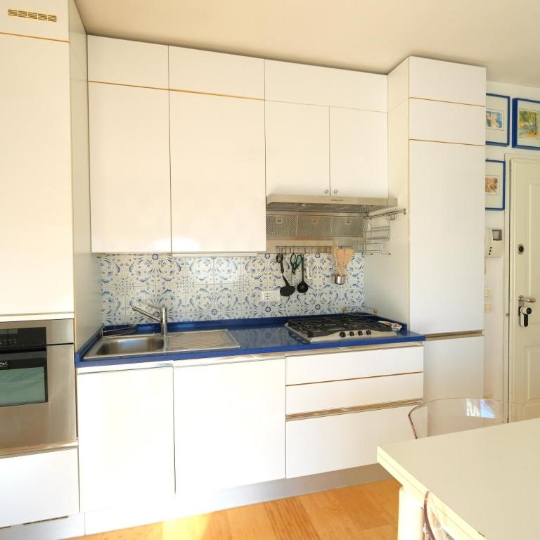 Stej Palace PIAZZA CARDUCCI con garage - Appartamento con 1 Camera da Letto - 17