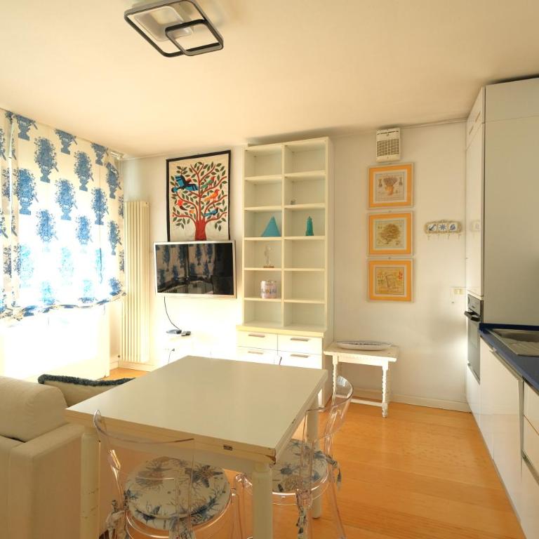 Stej Palace PIAZZA CARDUCCI con garage - Appartamento con 1 Camera da Letto - 18