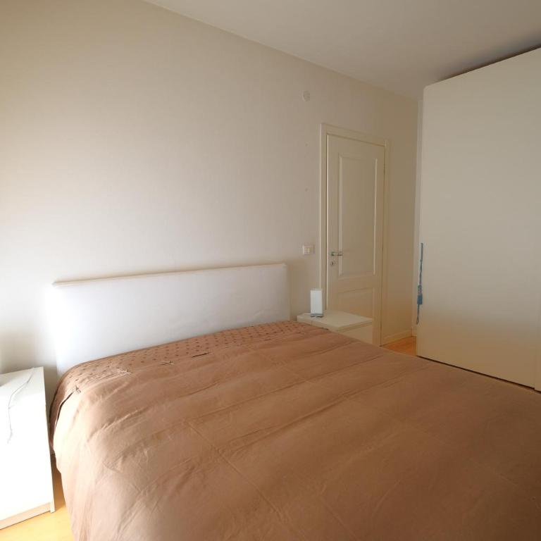 Stej Palace PIAZZA CARDUCCI con garage - Appartamento con 1 Camera da Letto - 20