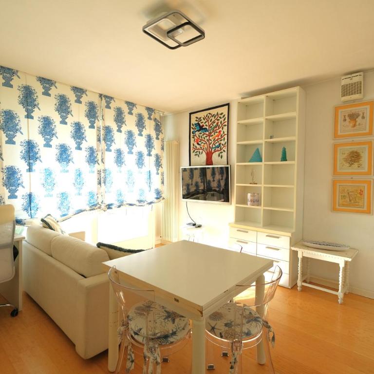 Stej Palace PIAZZA CARDUCCI con garage - Appartamento con 1 Camera da Letto - 21