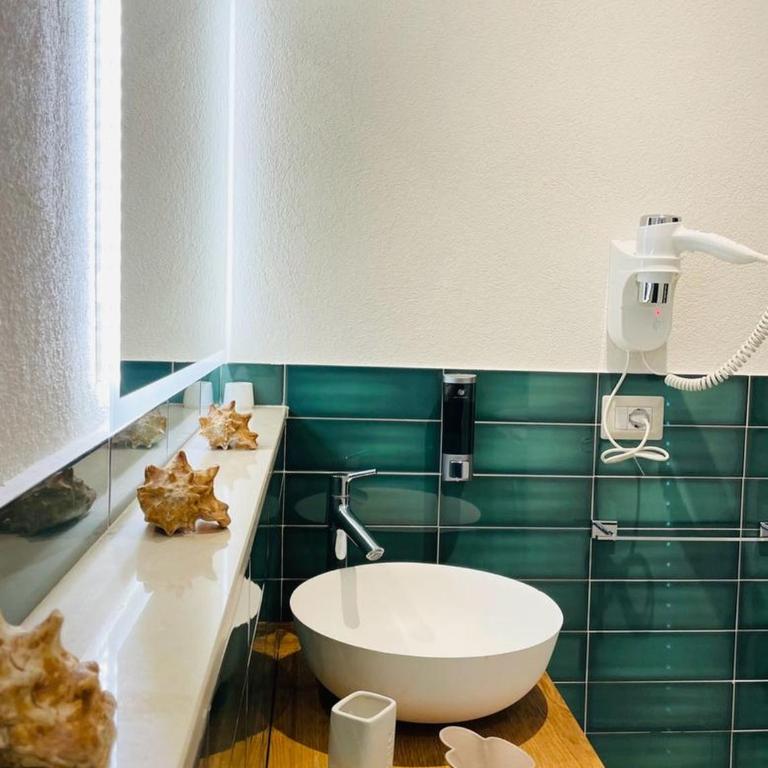 Suite Caronda - One-Bedroom House - 9