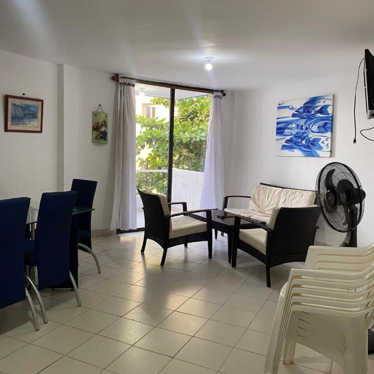 Apartamento Edificio Los Tunjos-Rodadero - Apartamento de 2 dormitorios - 1