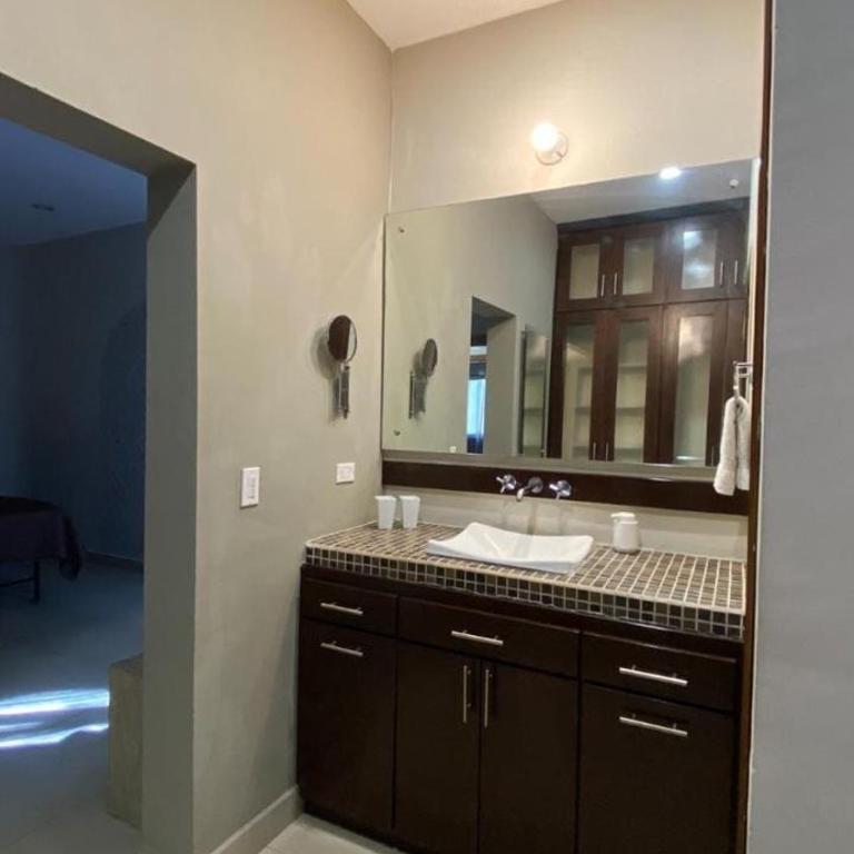 House for 10 people with Bungalow in the center - Three-Bedroom Apartment - 18