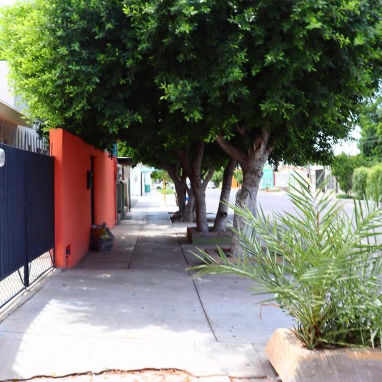 House for 10 people with Bungalow in the center - Three-Bedroom Apartment - 24