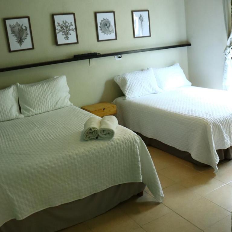 House for 10 people with Bungalow in the center - Three-Bedroom Apartment - 34