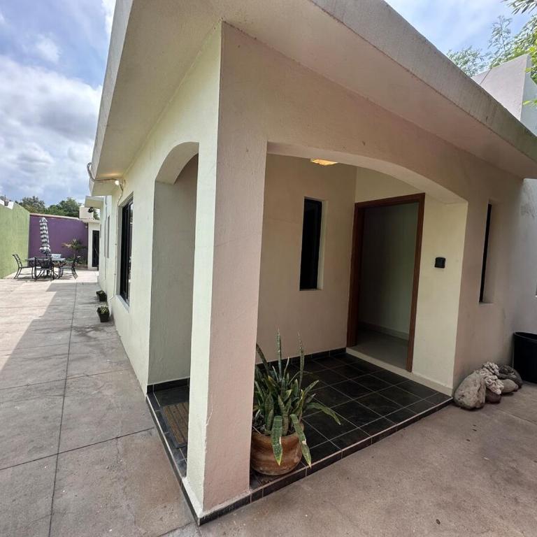 House for 10 people with Bungalow in the center - Three-Bedroom Apartment - 44
