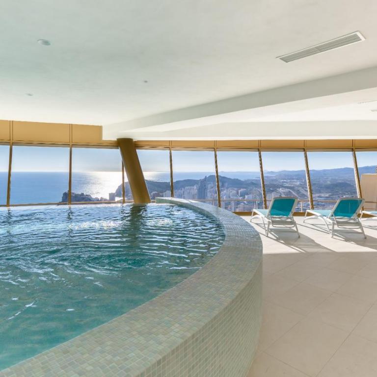 Intempo Apartment by Leo Apartments - Two-Bedroom Apartment with Sea View - 7