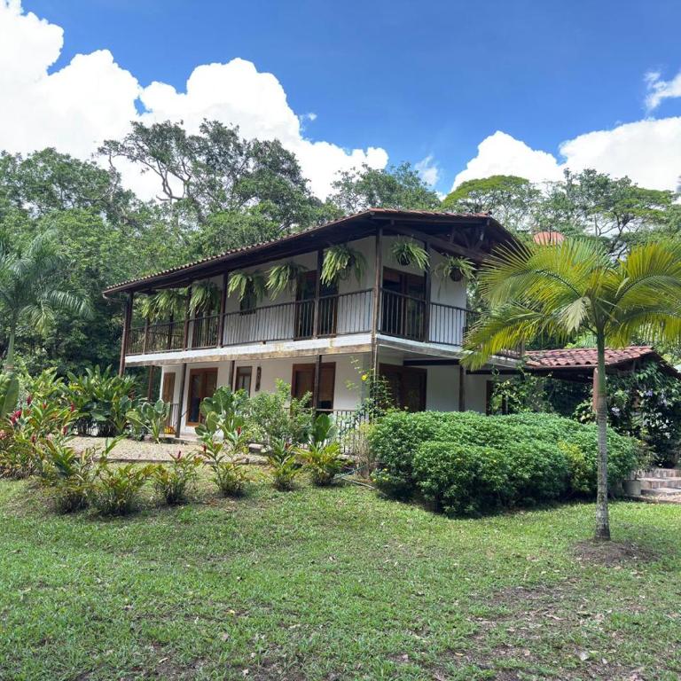 Hermosa CasaQuinta Con Piscina Privada. - Villa - 2