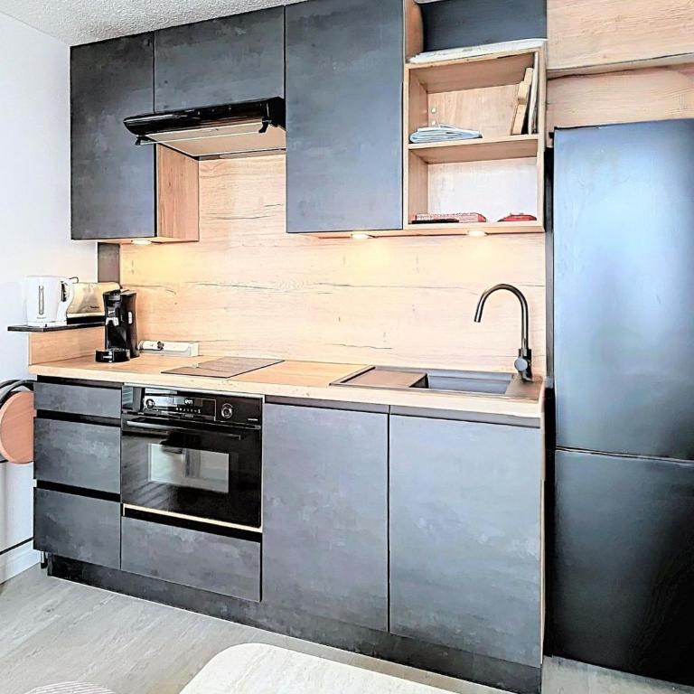 Appartement pied des pistes avec double balcons et WIFI - Appartement 1 Chambre - 16
