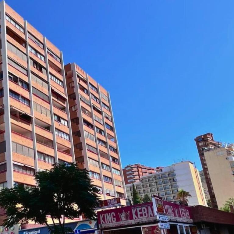 Stylish flat swimming pool parking near the beach - Apartment - 46