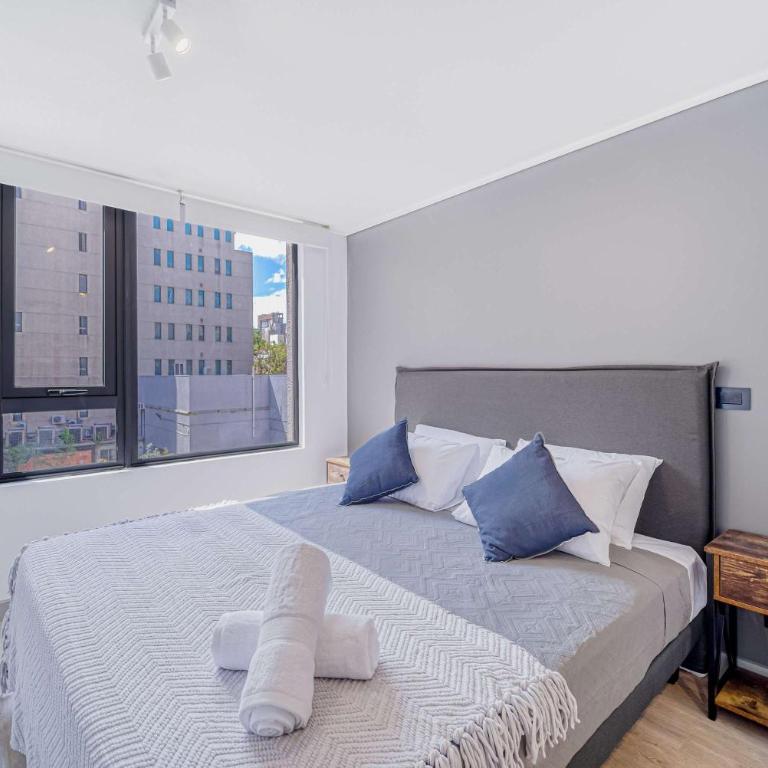 Nomad Stay Chic apartment Pool Wifi near La Moneda - Apartment - 2