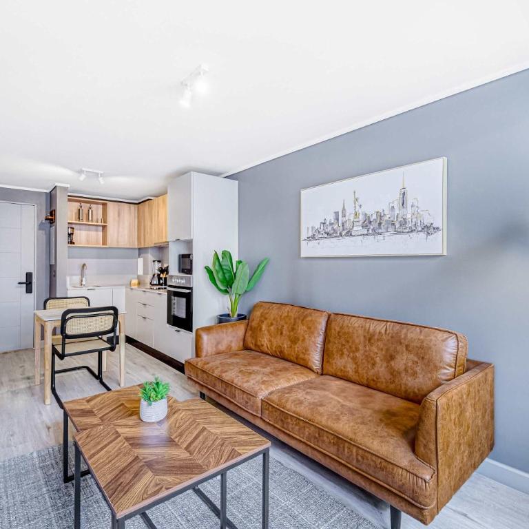 Nomad Stay Chic apartment Pool Wifi near La Moneda - Apartment - 1