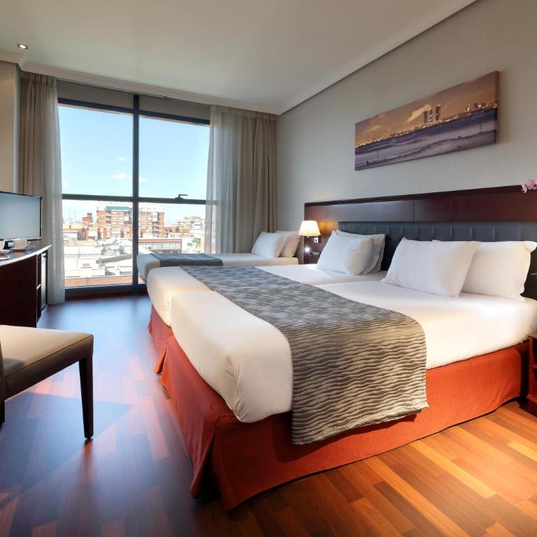 Crisol Vía Castellana - Habitación Doble Confort con cama supletoria - 1 o 2 camas - 3