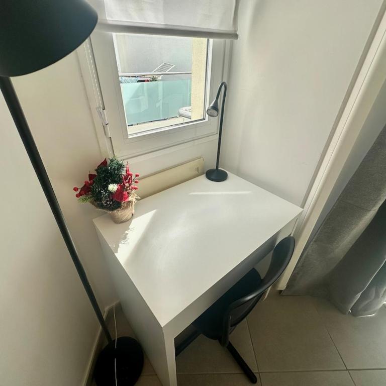 Chocolate Cookie- AC, High speed internet, Desk with natural light, Sunny terrace and pool - Apartamento - 7