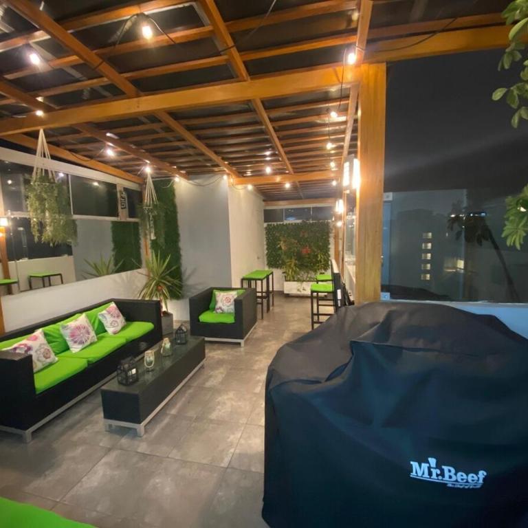 Duplex penthouse in Miraflores with terrace - Two-Bedroom Apartment - 7